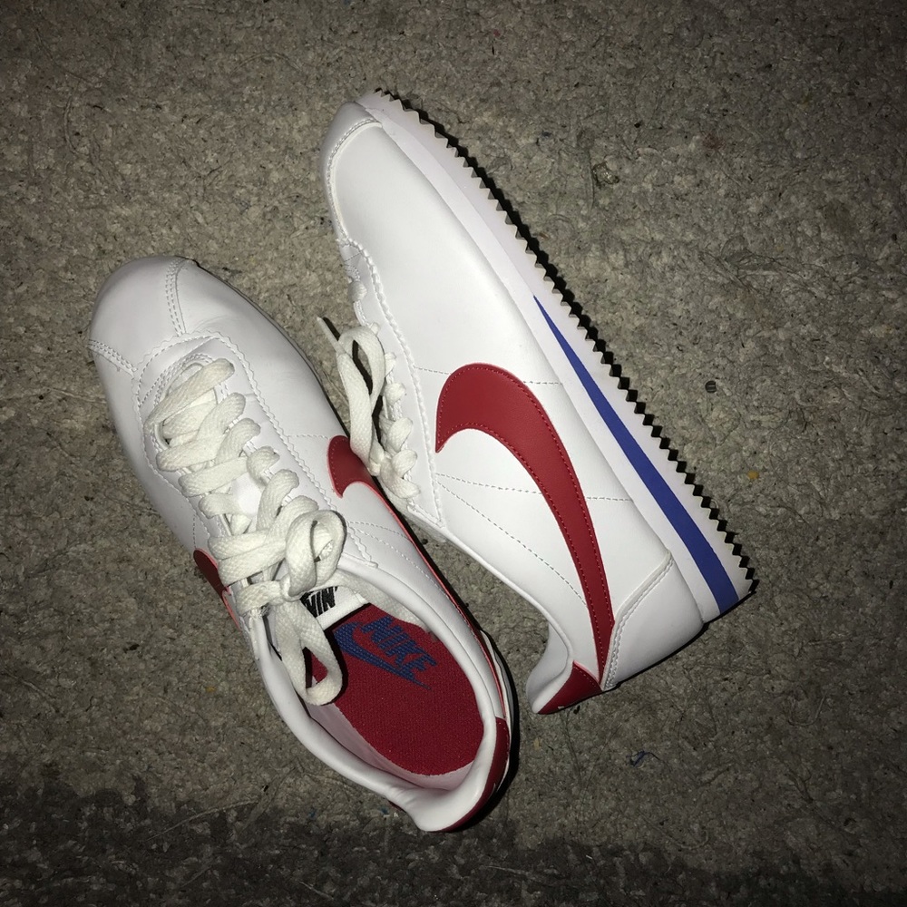 Nike cortezes red and blue